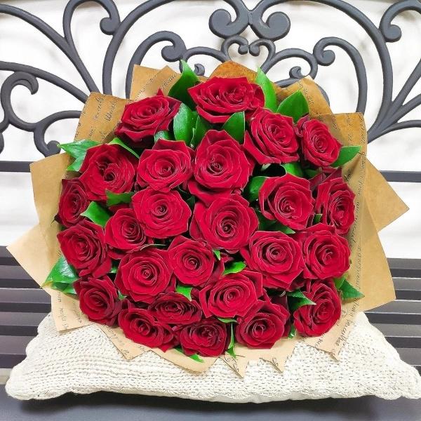 25 красных роз (код  143325ekb)
